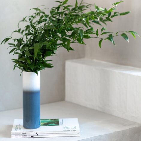 Veľká váza Lave Home Cylinder, bielo-modrá – Villeroy & Boch